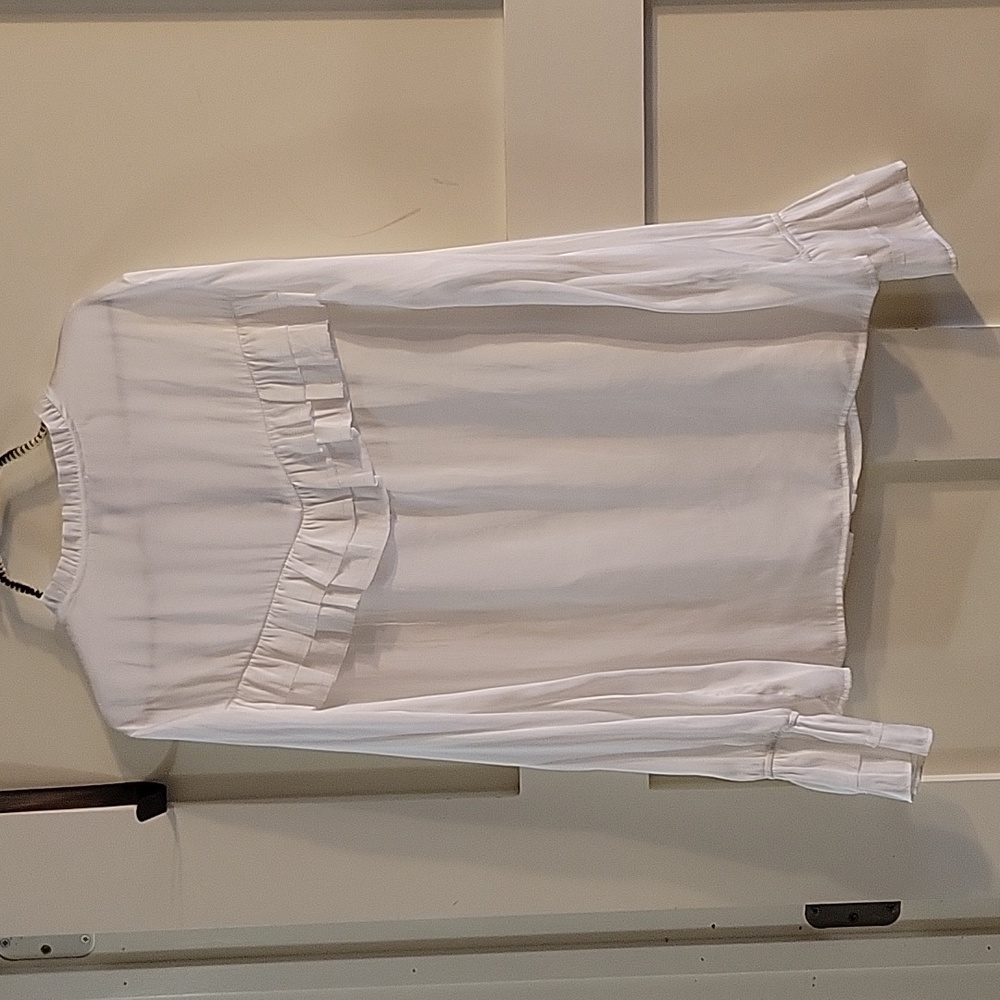 White Anguilla Blouse with Ruffle - Picture 5 of 7